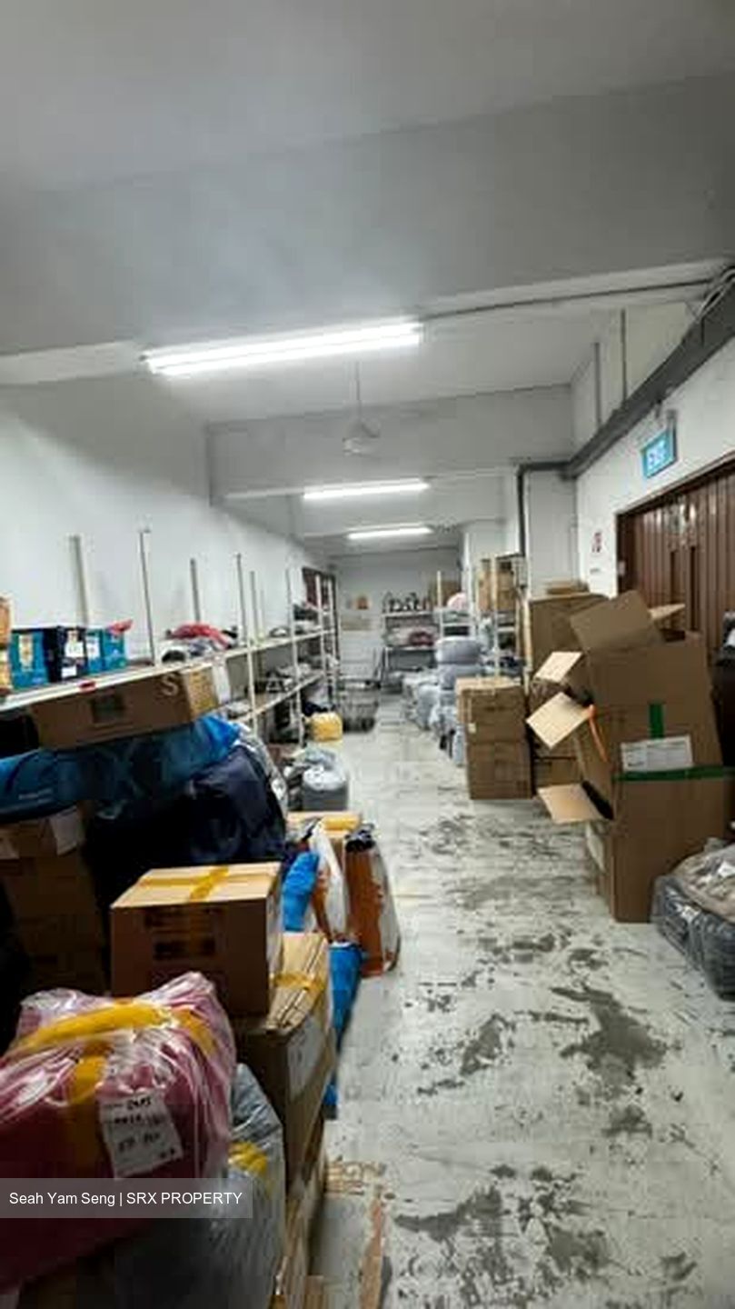 Tan Jin Chwee Industrial Building (D13), Factory #596487341